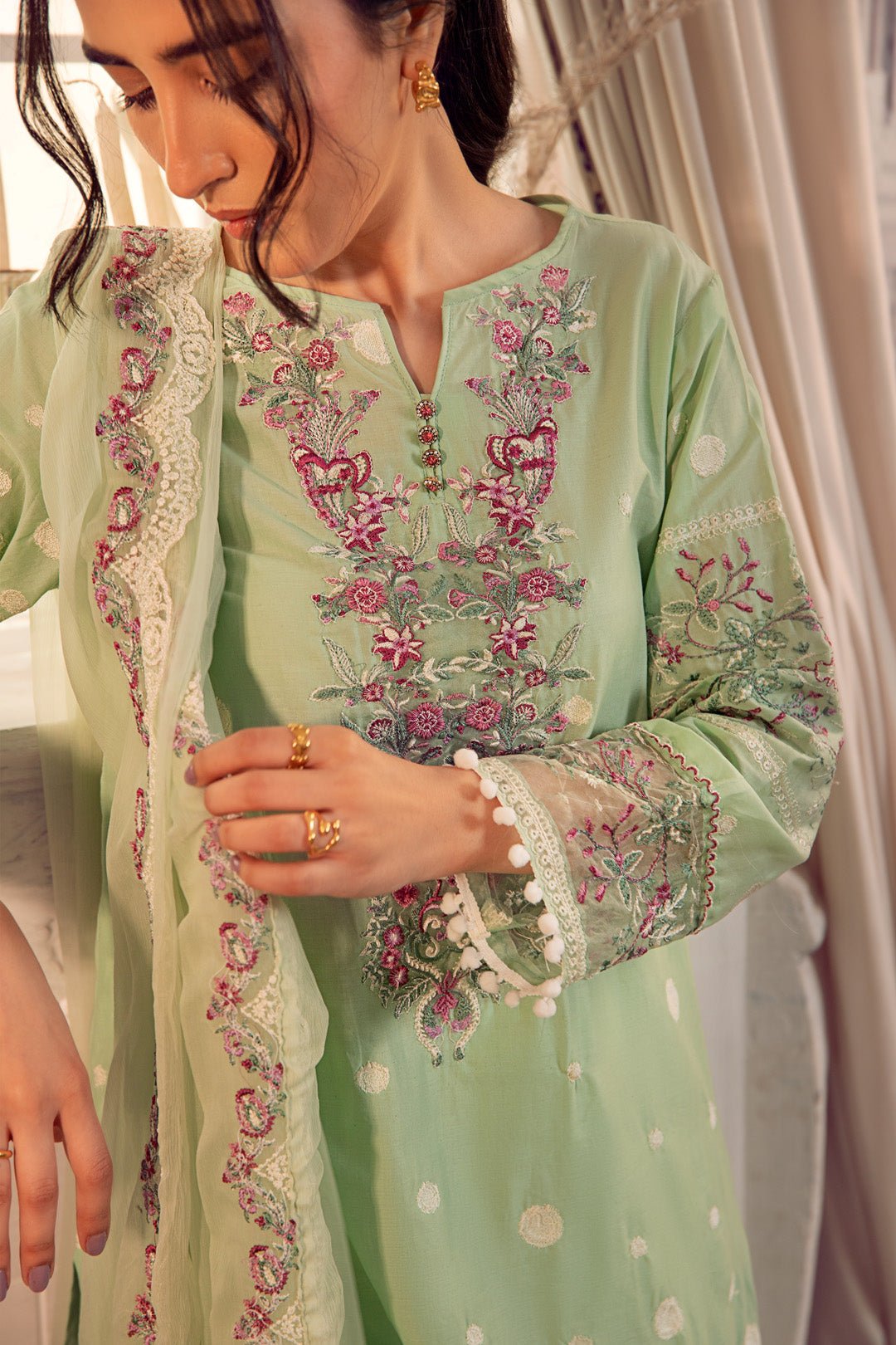 3pc Lawn With Embroidered Chiffon - NV01D06 - Noosh